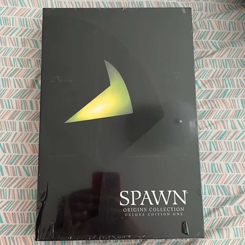 Never opened BRAND NEW Spawn collection volume 1- the ultimate collection!!!